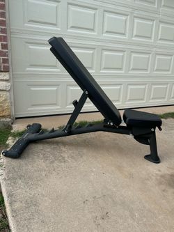 High quality heavy and big bench commercial quality this bench can adjust from seat and top if your looking for something that will last you and stabl