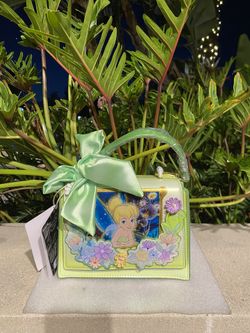 DISNEY LOUNGEFLY PETER PAN TINKER BELL FLOWER IRIDESCENT CROSSBODY BAG