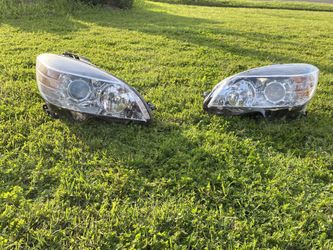 Mercedes Benz Head Lights