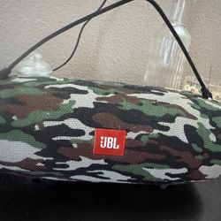JBL Camo Extreme speakers