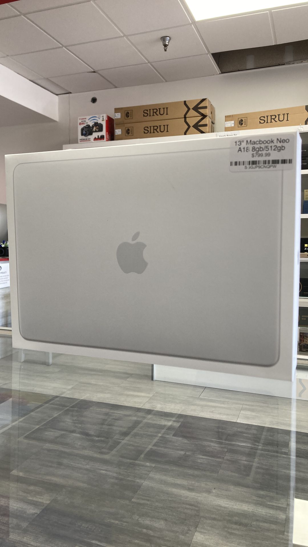 13” MacBook Neo A18 8gb/512gb