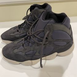 Yeezy Brand New 12 Size 