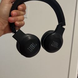 JBL Wireless Headphones