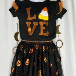 Halloween Girl Outfit Size (M) $5