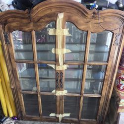 China Cabinet & Hutch