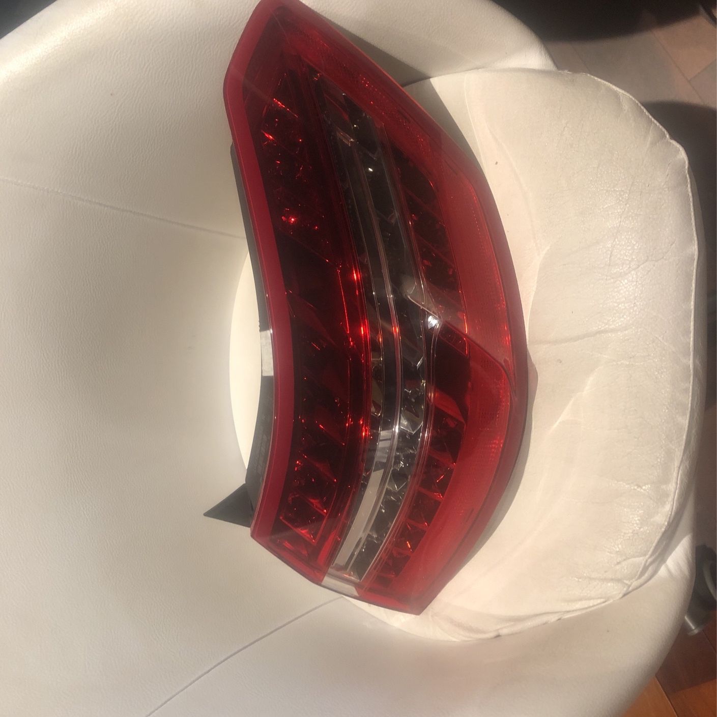 Mercedes 350 E 2011 Taillights Rh