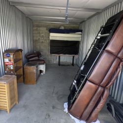 Moving Sale (furniture, Desks, Beds, Etc) 