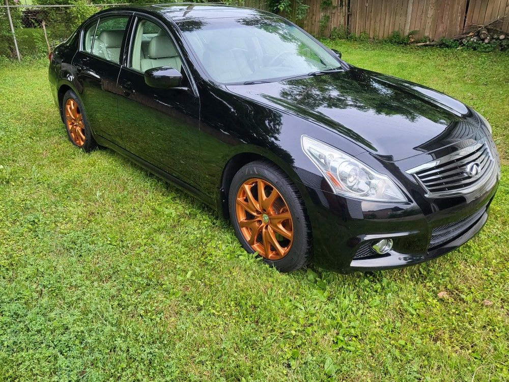2011 Infiniti G37 Sedan