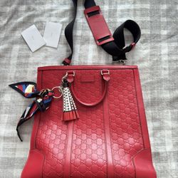 Authentic Gucci Handbag 