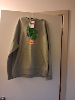 Men's nike club monstera plants shoebox hoodie sage green size large brand new