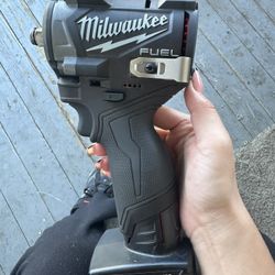 Milwaukee M12 1/2” impact wrench