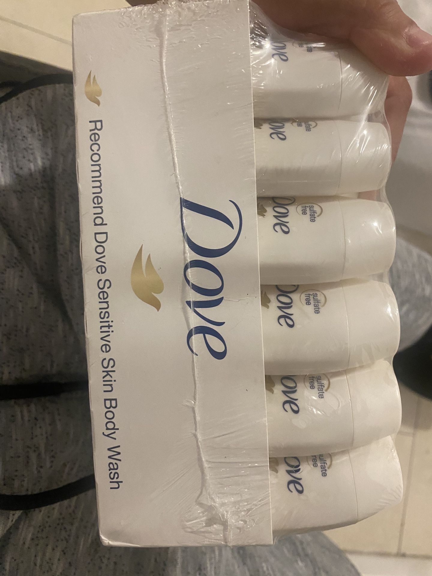 Dove Sensitive Skin Body Wash