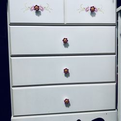 Chest Drawers 