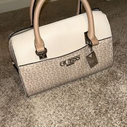 Guess purse