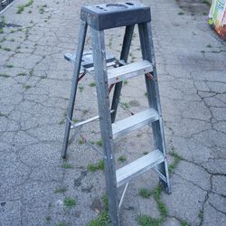 Ladder 4ft