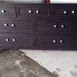 Kindle Solid Wood Dresser. Pick Up Only 