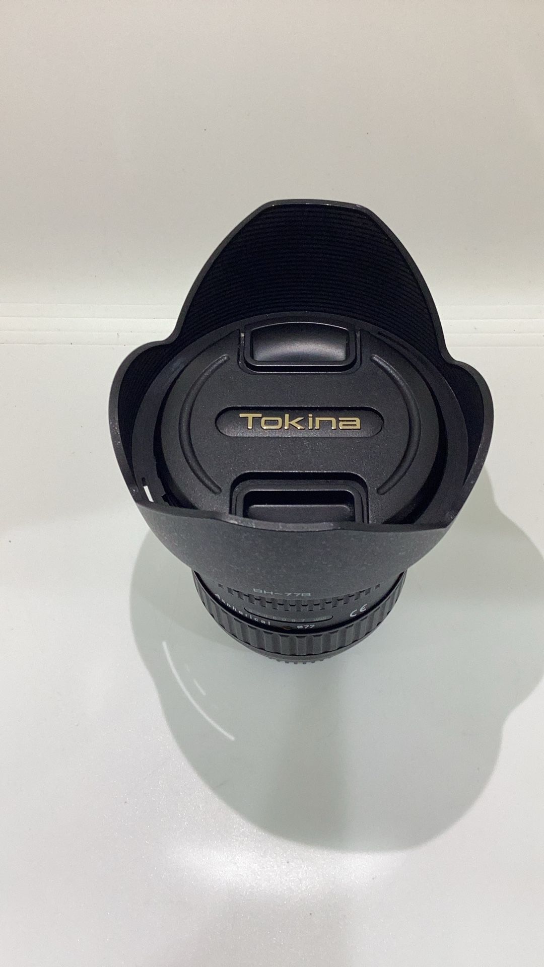 TOKINA