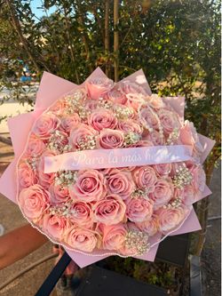 Pink Rose Bouquet