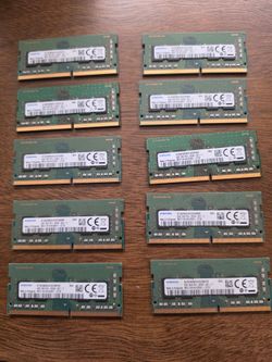 10x Samsung 8GB DDR4 PC4-2666V-SA1-11 RAM Modules
