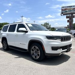 2022 Jeep Wagoneer