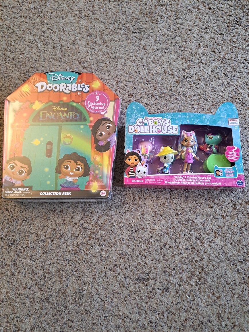 New Figurine Playsets