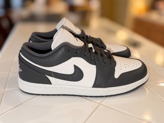 Air Jordan 1 Low