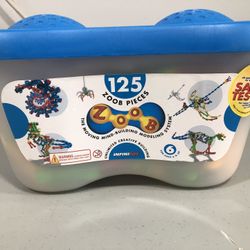 Zoob Building System construction set, 125 original pieces.