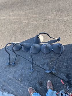 Goose neck fixtures