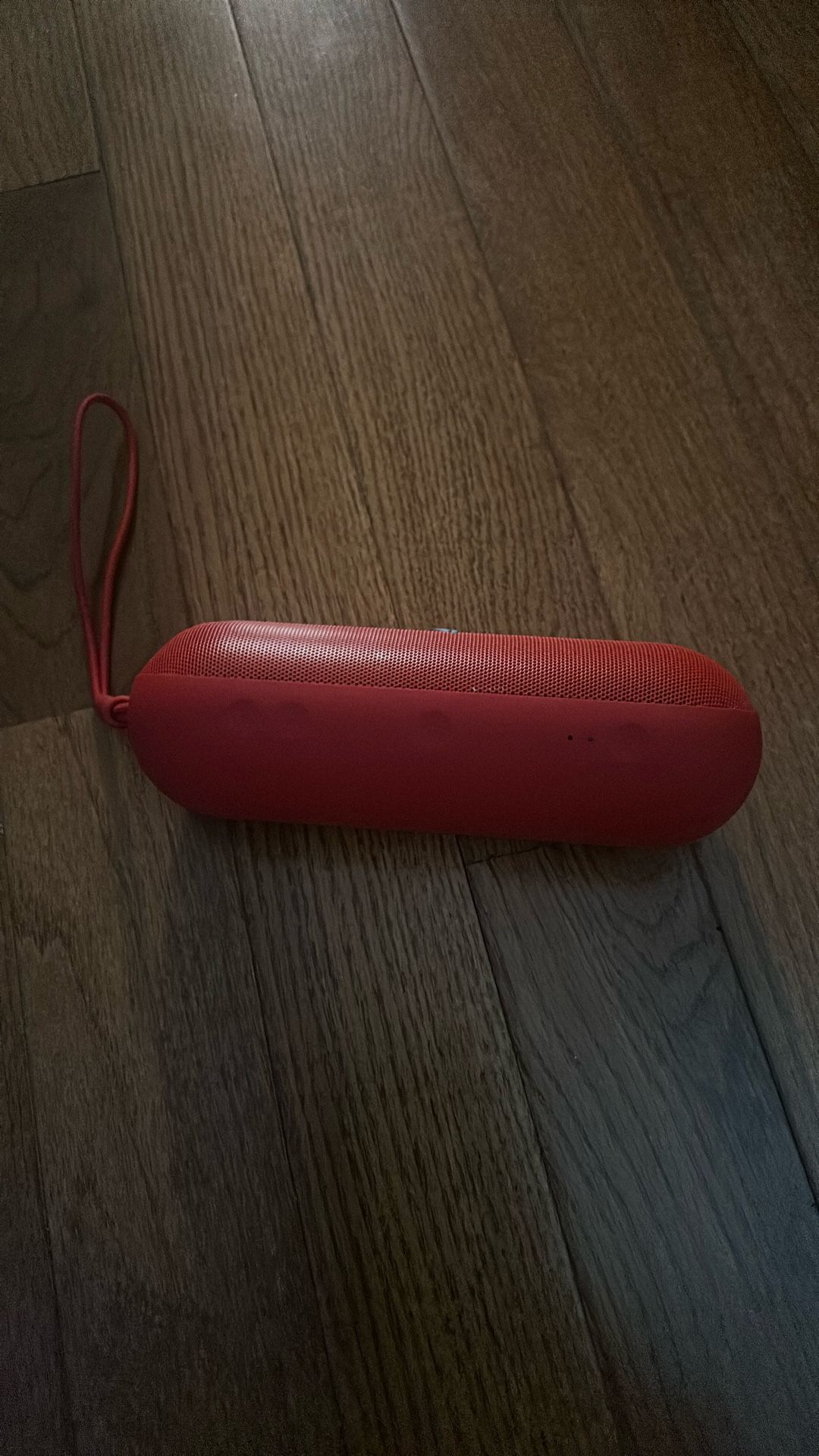 Beats Pill