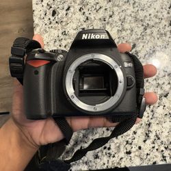 Nikon D40