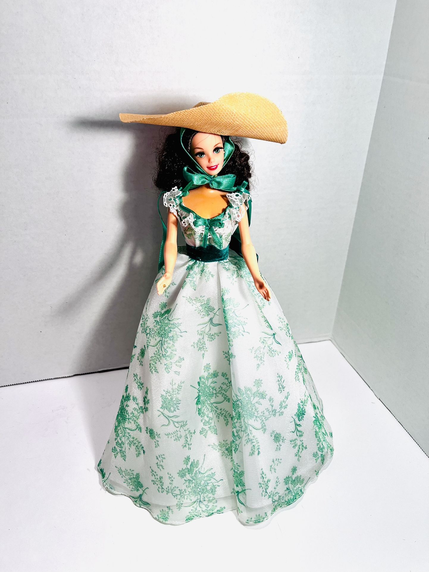 Barbie Doll Hollywood Legends Scarlett O'Hara "Gone with the Wind" 1994 for Sale in Reno, NV - OfferUp Barbie Doll Hollywood Legends Scarlett O'Hara "Gone with the Wind" 1994 for Sale in Reno, NV - OfferUp