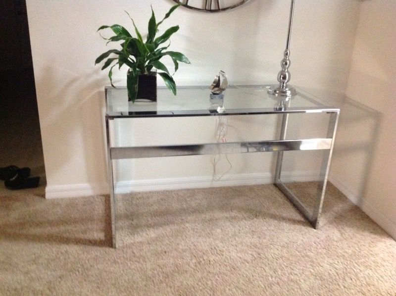 Cromet console table