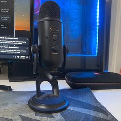 Blue yeti microphone