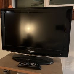 Samsung TV 24”