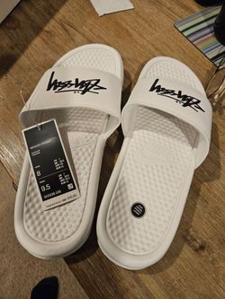 Nike Stussy Benassi slides Men's 8, Women's 9.5
