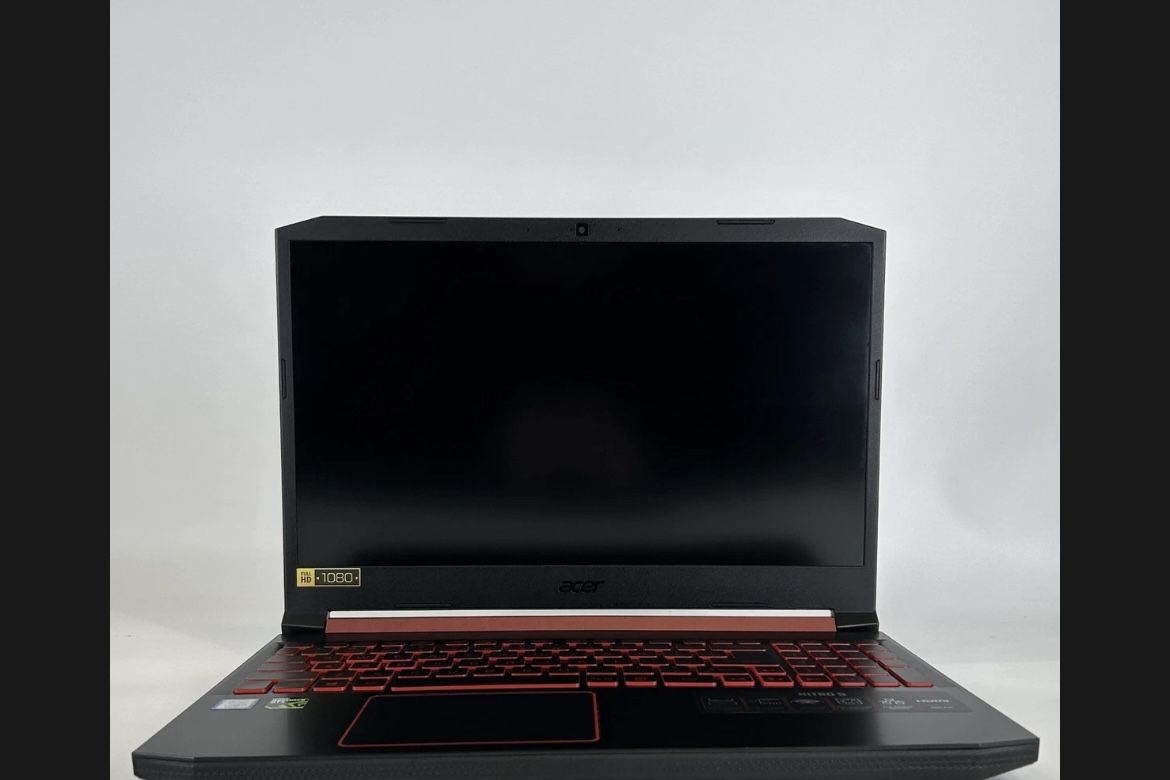 Acer Nitro 5 15.6 FHD 15-9300H 8GB 1TB HDD/128GB GTX 1650