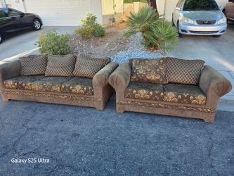 Free set of couches