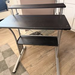 Free Desk