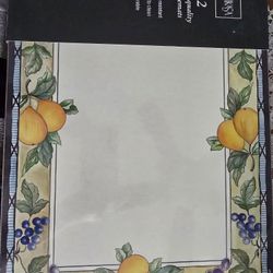 Mikasa 6 high Quality Placemats
