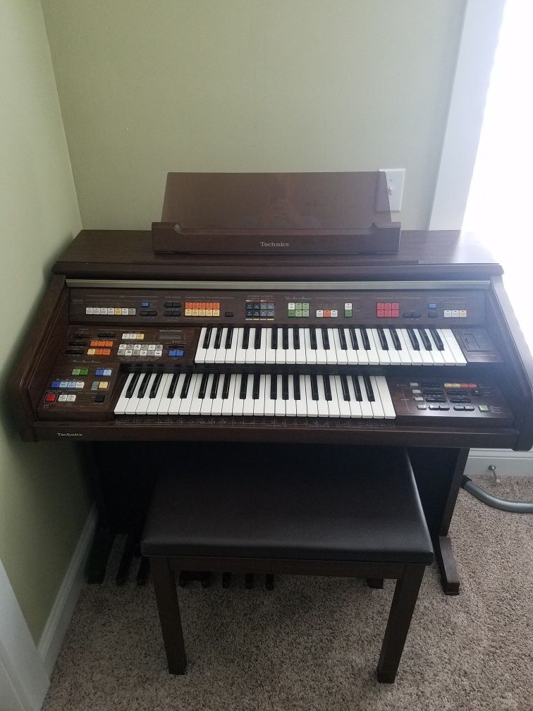 Technics electric organ