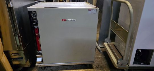 METRO C190 FLAVOR HOLD HUMIDIFIED HOLDING CABINET