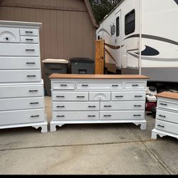 🔥 Bedroom Set – $350 (FREE Delivery) 🔥 