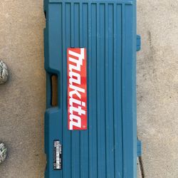 Makita Demolition Hammer 
