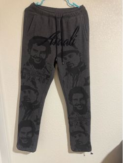 Asaali sweats