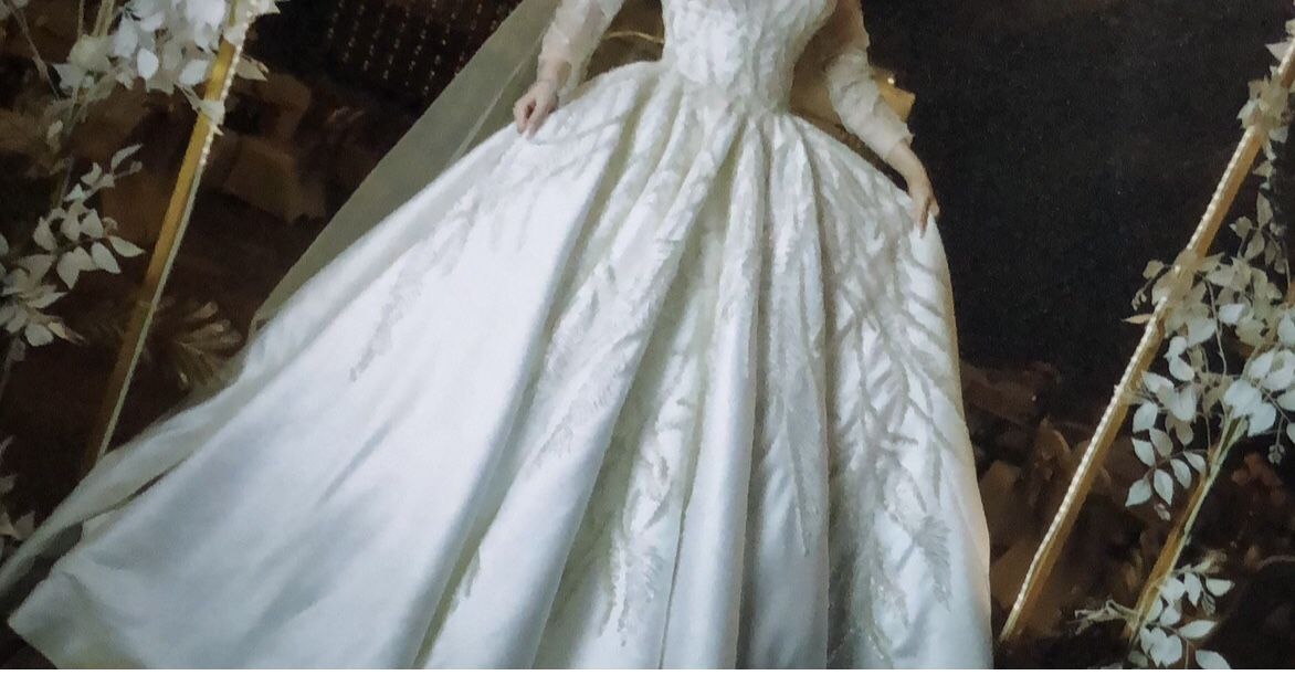 Wedding Dress Size L