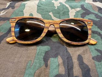 Vintage Ray Ban Wayfarer Woodies