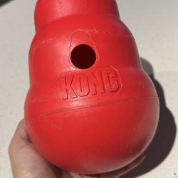 Kong Wobbler