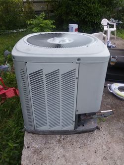 Trane condenser