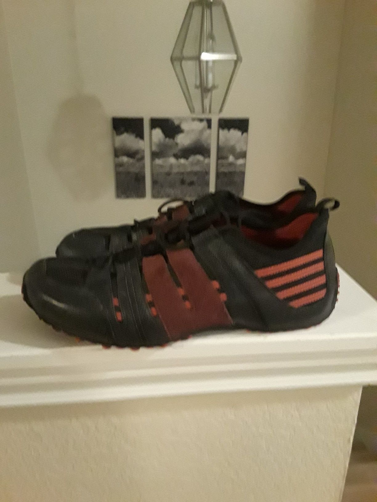 MENS TSUBO SHOES SIZE 13