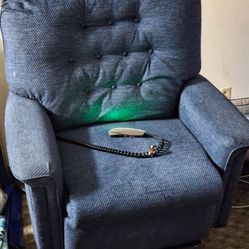 Reclining Chair Nearly New